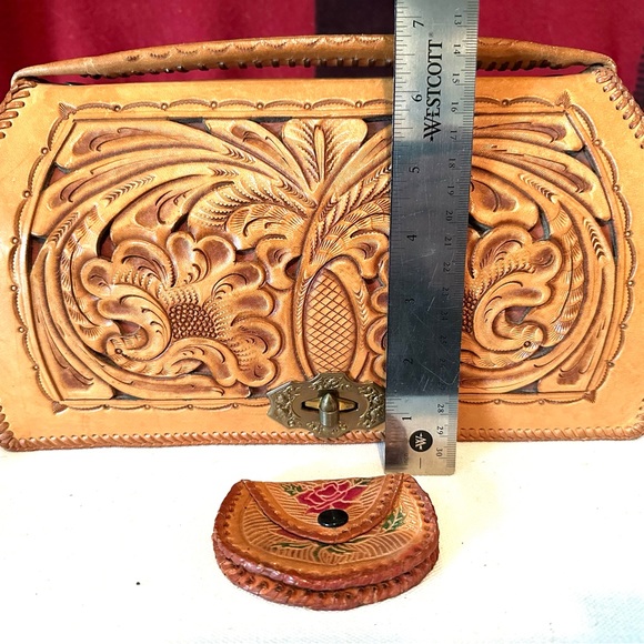 👜VGUC Hand Tooled Vintage Leather Purse and Coin Purse - Picture 10 of 12
